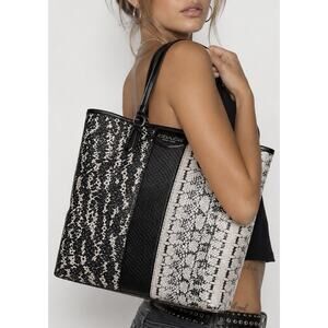 COACH Snakeskin Print Tote Bag Black White Patent Leather Shoulder Animal Bag